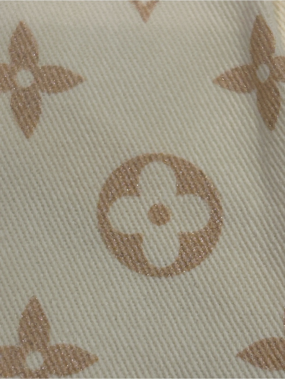 PET SHIRT - Picture 6 of 7